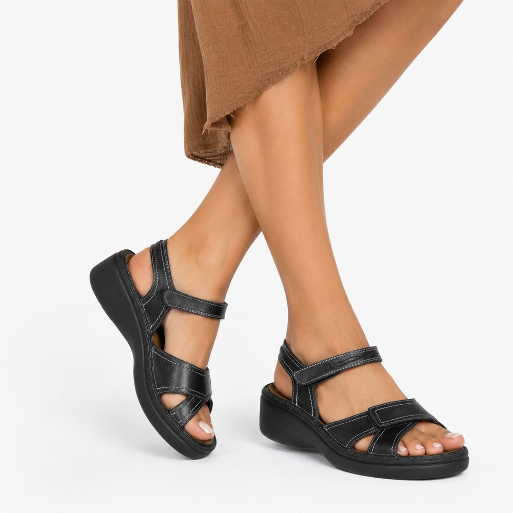 Naot Bounty Sandals Womens 38 US‎ 7 Black Leather Comfort Wedge Adjustable